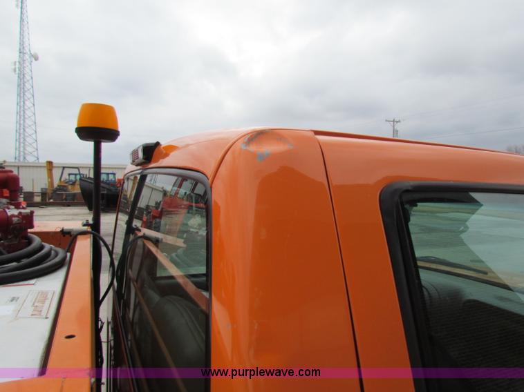 image for item B7099 1998 Chevrolet C2500 pickup truck