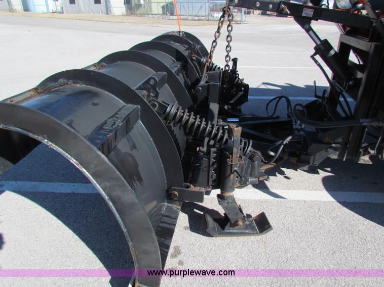 image for item B7112 1999 International 4900 dump truck