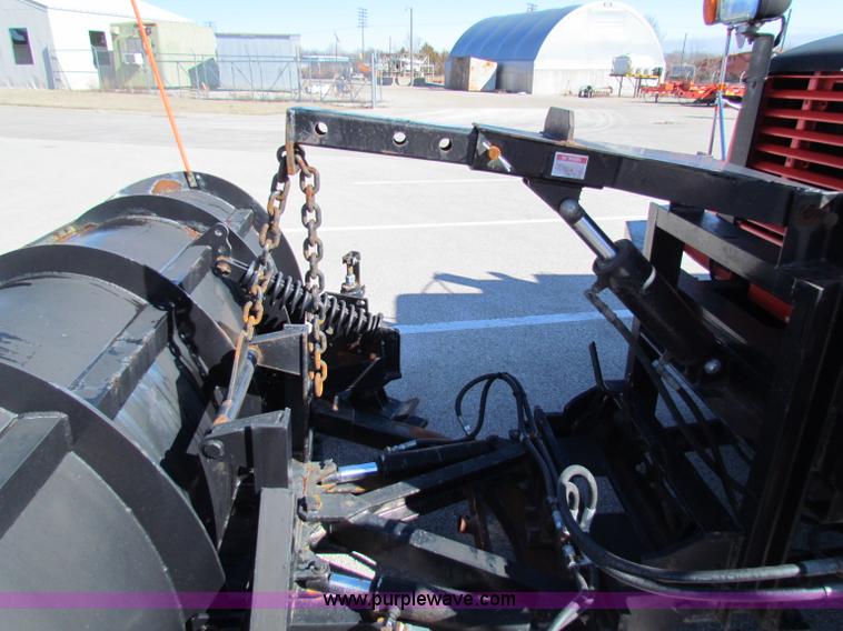 image for item B7112 1999 International 4900 dump truck