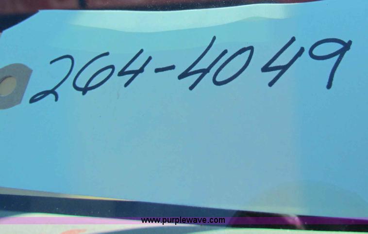 image for item B7112 1999 International 4900 dump truck