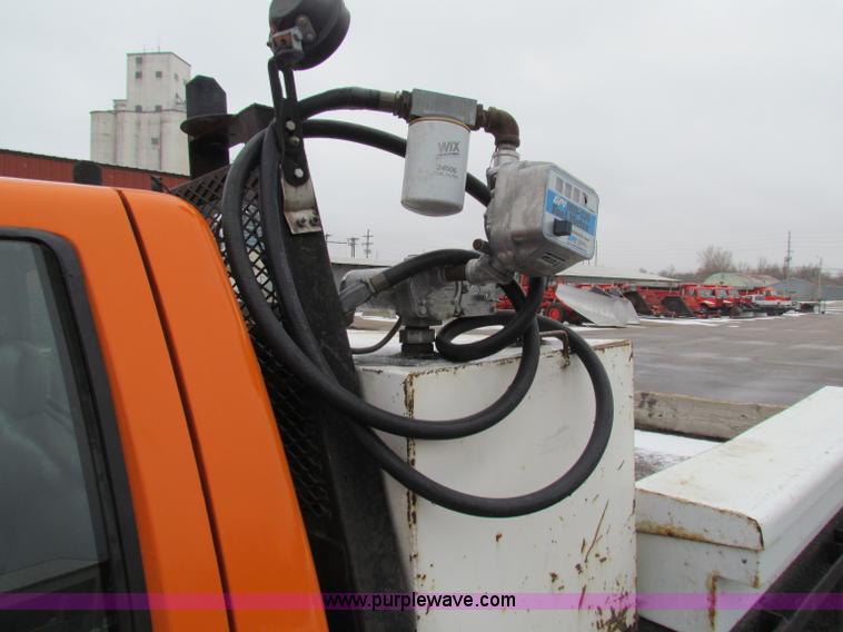 image for item B7113 1998 Chevrolet C2500 pickup truck