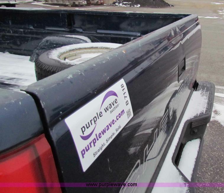image for item B7118 1998 Chevrolet C1500 pickup truck