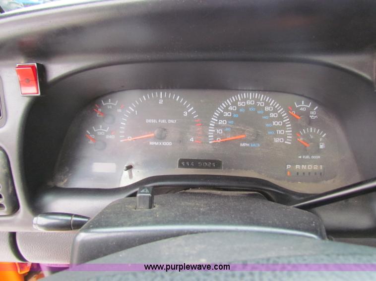 image for item B7125 2001 Dodge Ram 2500 pickup truck