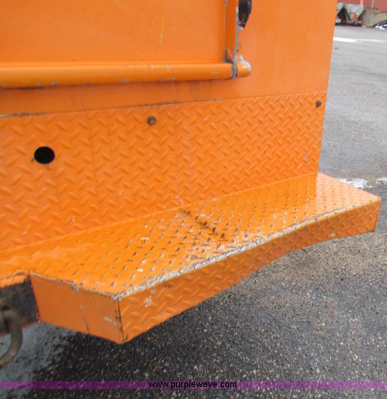 image for item B7125 2001 Dodge Ram 2500 pickup truck