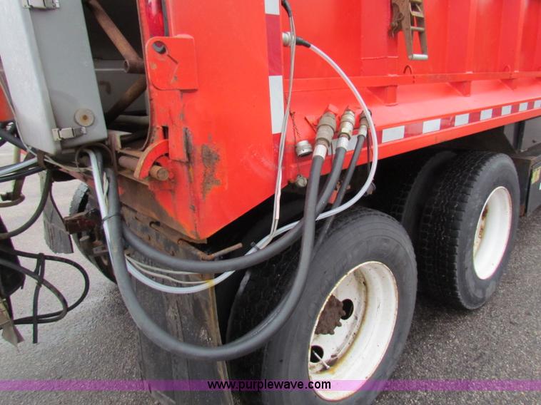 image for item B7126 1997 International 4900 tandem axle dump truck