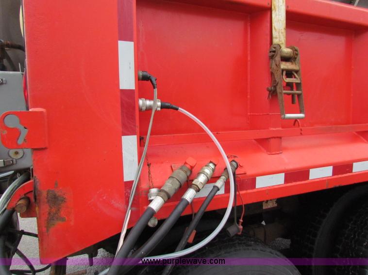 image for item B7126 1997 International 4900 tandem axle dump truck