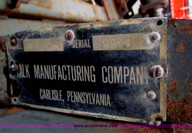 image for item B7126 1997 International 4900 tandem axle dump truck