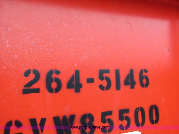 image for item B7126 1997 International 4900 tandem axle dump truck