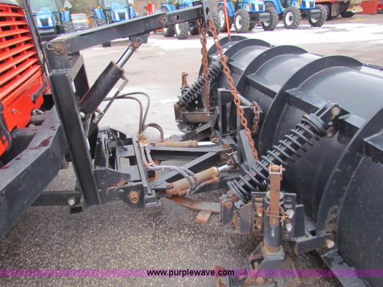 image for item B7127 1999 International 4900 tandem axle dump truck