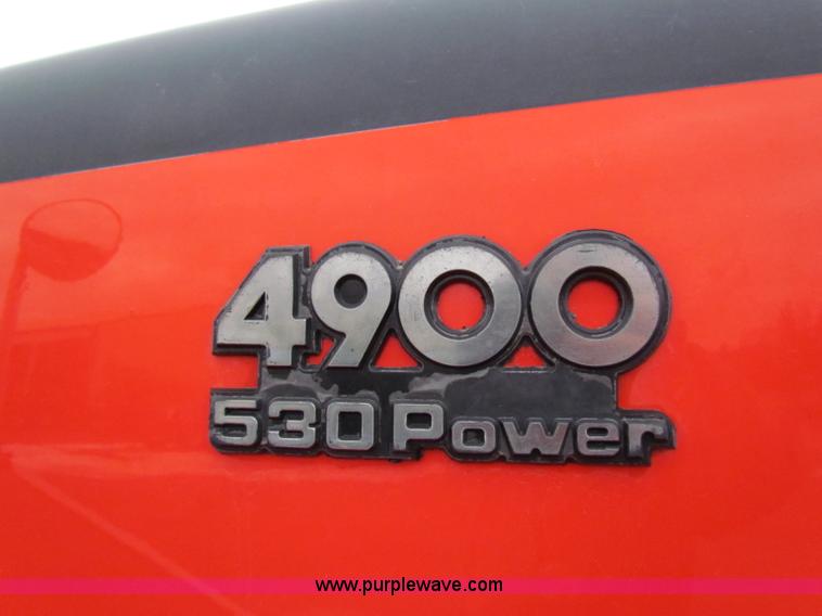 image for item B7127 1999 International 4900 tandem axle dump truck