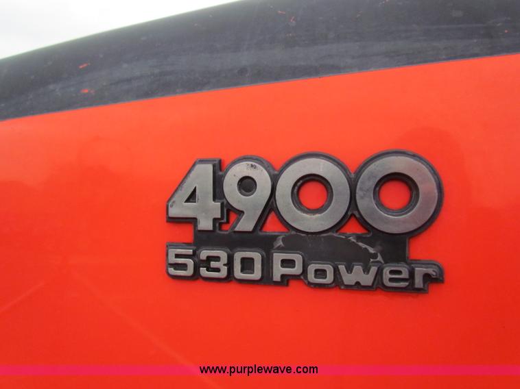 image for item B7128 1999 International 4900 tandem axle dump truck