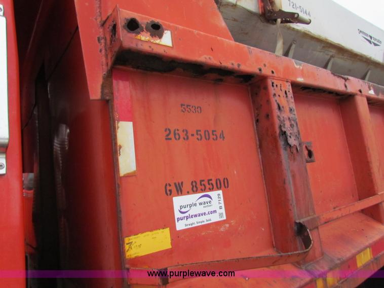 image for item B7129 1995 Ford LNT8000 tandem axle dump truck