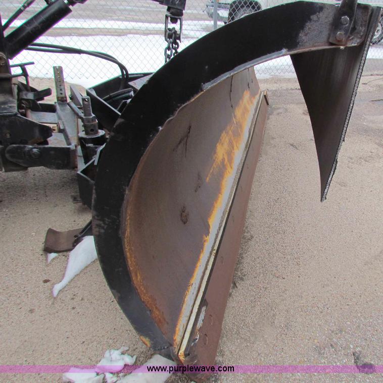 image for item B7129 1995 Ford LNT8000 tandem axle dump truck