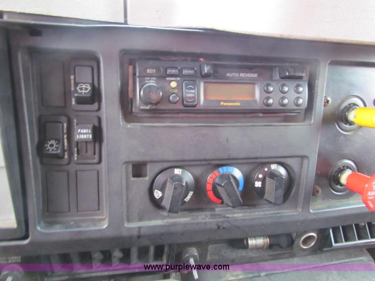 image for item B7130 1997 International 4900 tandem axle dump truck