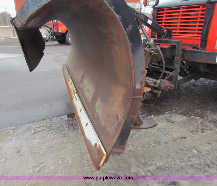 image for item B7130 1997 International 4900 tandem axle dump truck