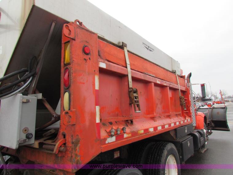 image for item B7130 1997 International 4900 tandem axle dump truck