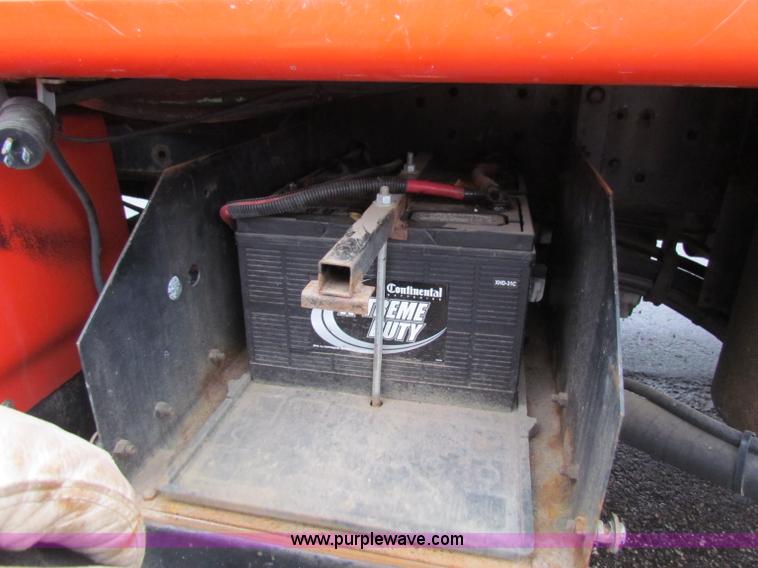 image for item B7130 1997 International 4900 tandem axle dump truck