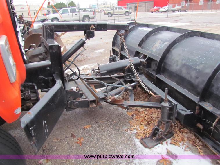 image for item B7131 1995 Ford LNT8000 tandem axle dump truck