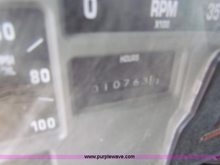 image for item B7134 1997 International 4900 tandem axle dump truck