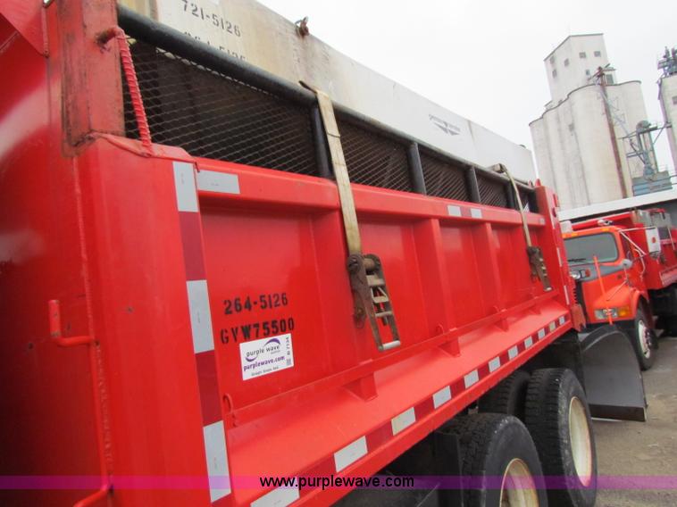 image for item B7134 1997 International 4900 tandem axle dump truck