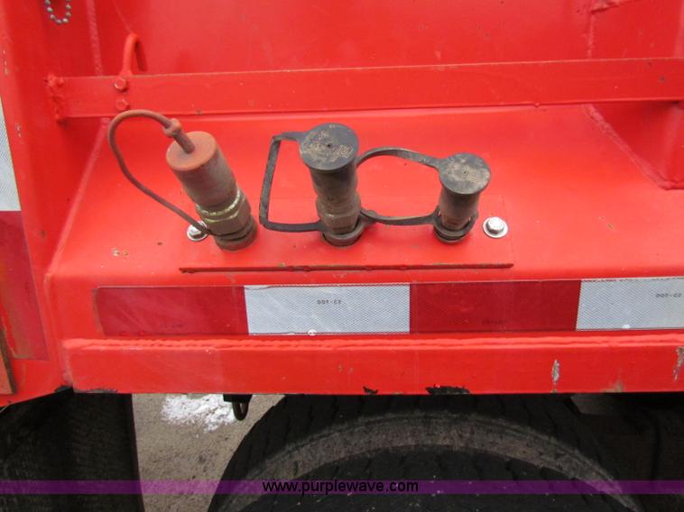 image for item B7134 1997 International 4900 tandem axle dump truck