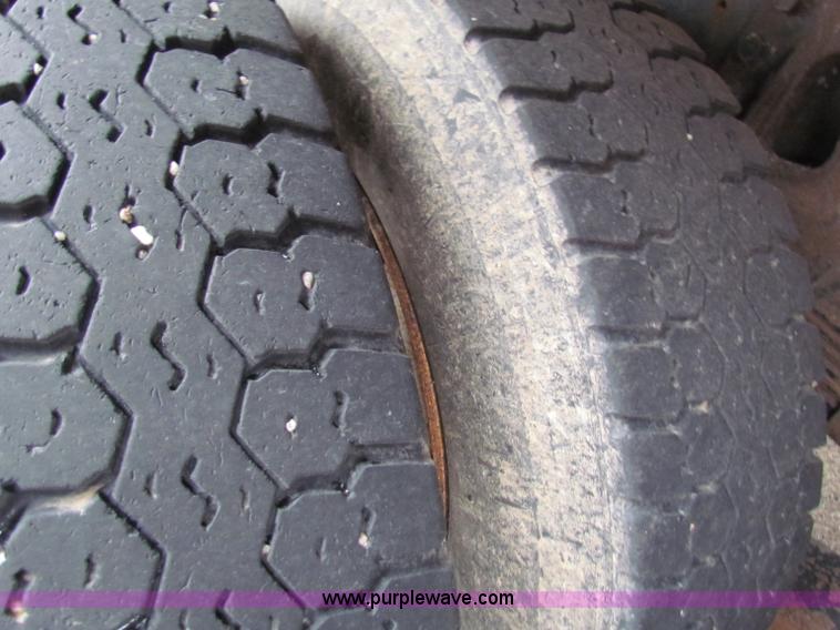 image for item B7134 1997 International 4900 tandem axle dump truck