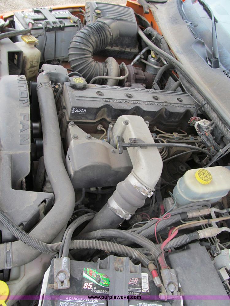 image for item D6528 2001 Dodge Ram 2500 pickup truck