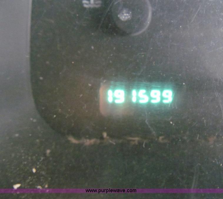 image for item D6530 2001 Dodge Ram 2500 pickup truck