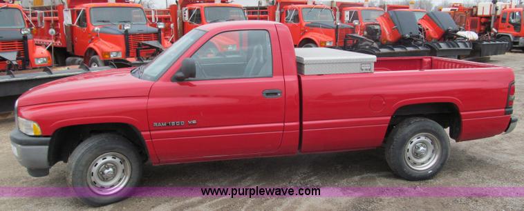 image for item D6531 2001 Dodge Ram 1500 pickup truck