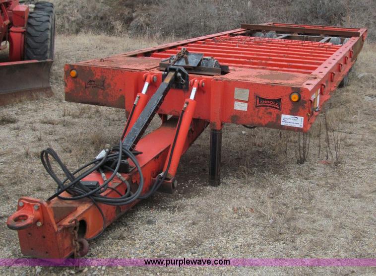 image for item D6540 1997 Landoll 345-31 tandem axle trailer