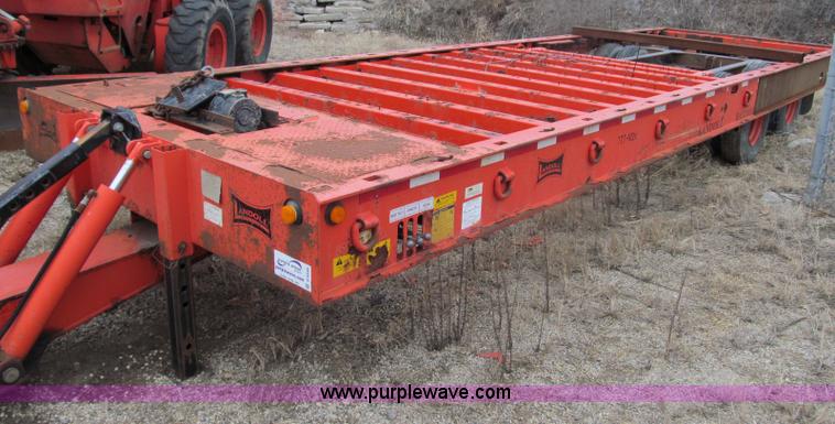 image for item D6540 1997 Landoll 345-31 tandem axle trailer