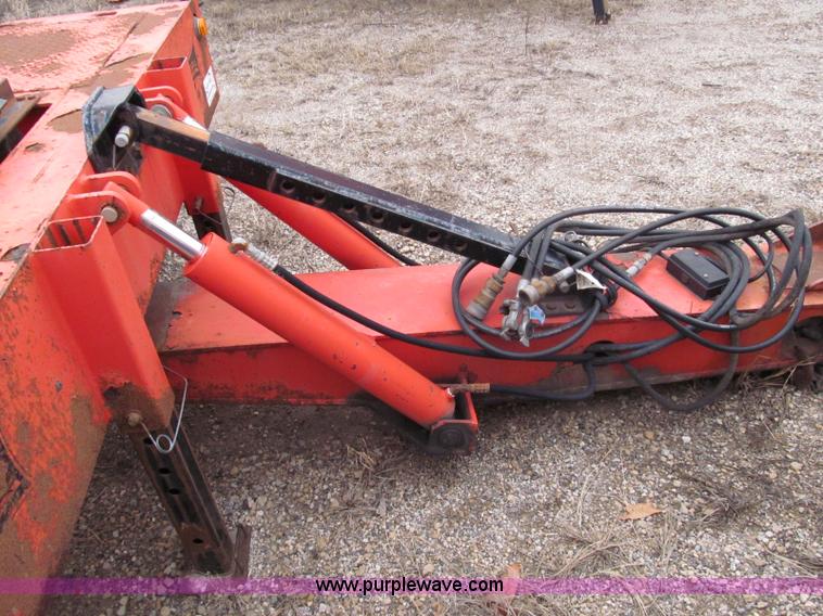 image for item D6540 1997 Landoll 345-31 tandem axle trailer