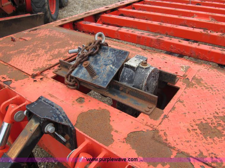 image for item D6540 1997 Landoll 345-31 tandem axle trailer