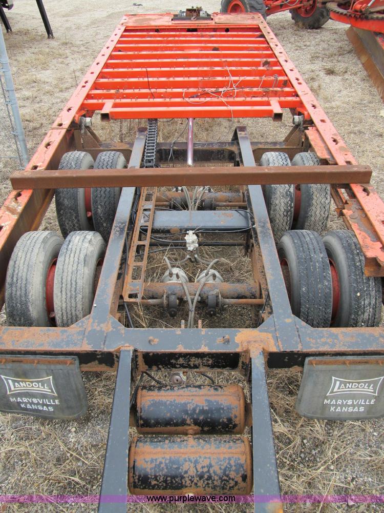 image for item D6540 1997 Landoll 345-31 tandem axle trailer