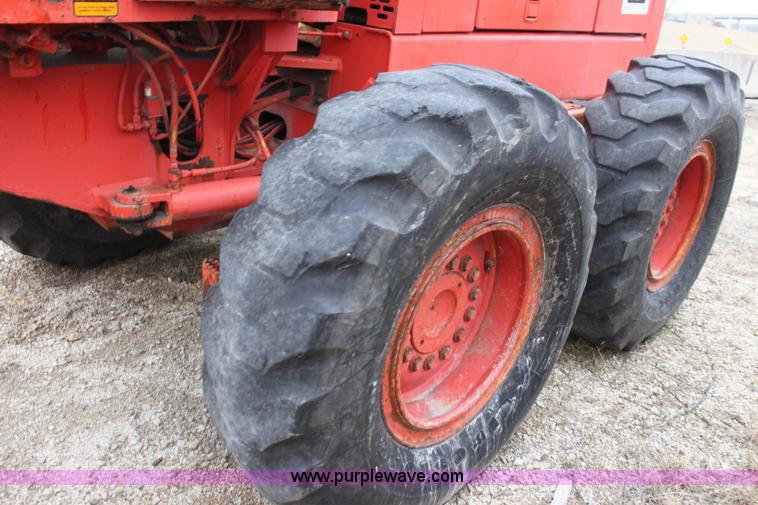 image for item D6541 1990 John Deere 670B motor grader