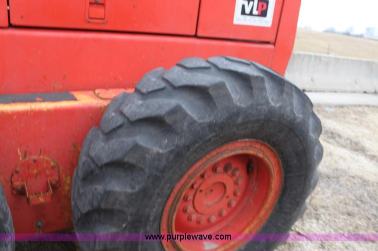 image for item D6541 1990 John Deere 670B motor grader