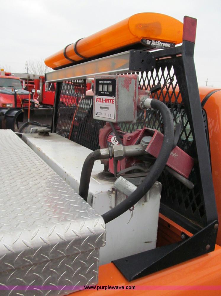 image for item D6545 2002 Chevrolet Silverado 2500HD pickup truck