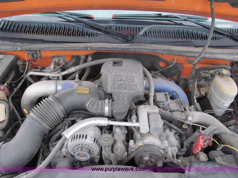 image for item D6545 2002 Chevrolet Silverado 2500HD pickup truck