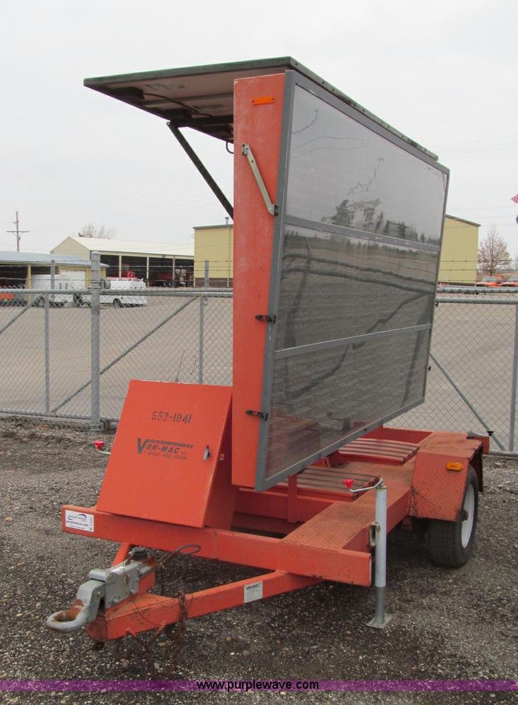 image for item D6547 2001 Ver-Mac PCMS-1210 variable message board