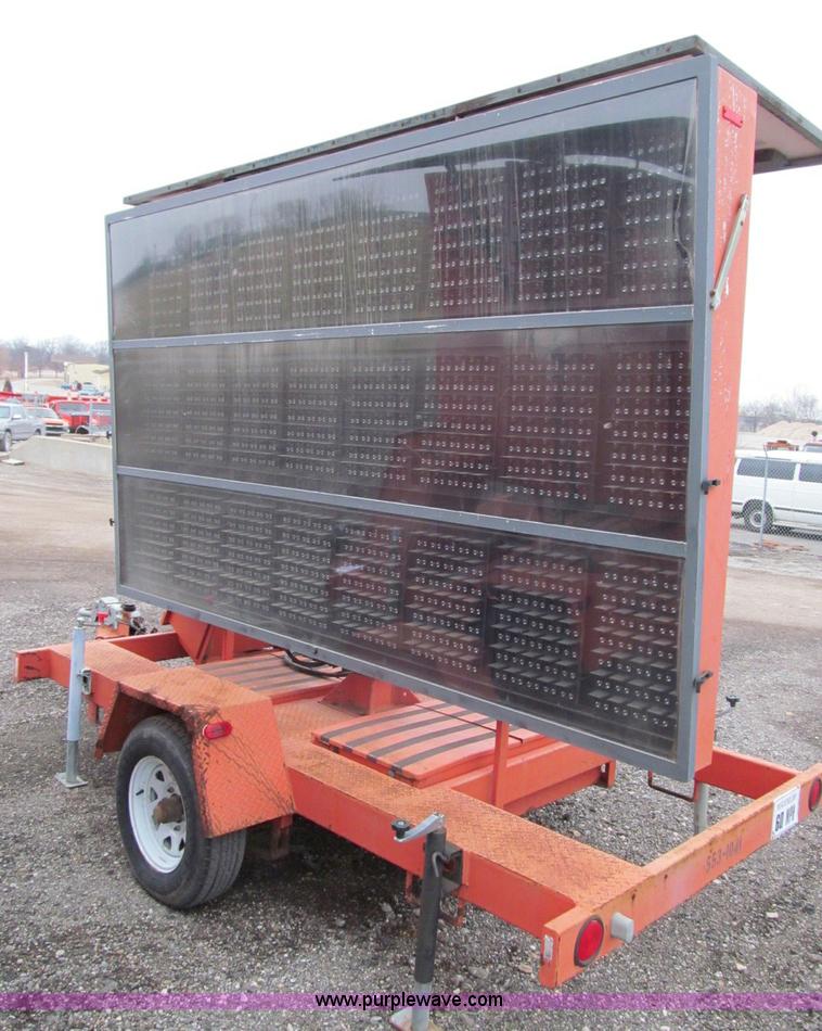 image for item D6547 2001 Ver-Mac PCMS-1210 variable message board