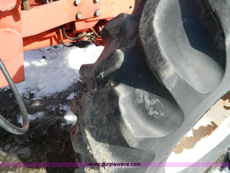 image for item D8780 1998 New Holland 7740SL MFWD tractor