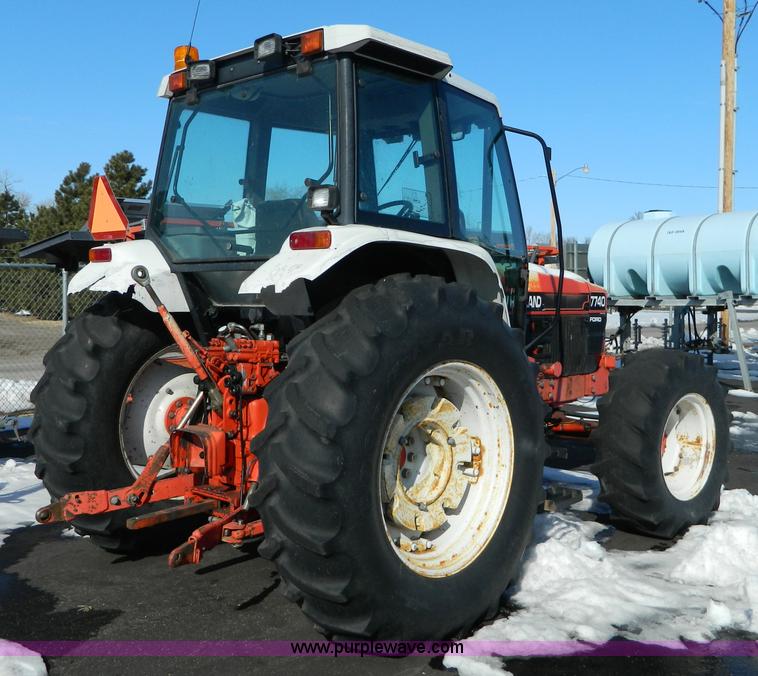 image for item D8782 1996 New Holland 7740SL tractor