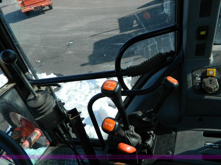 image for item D8782 1996 New Holland 7740SL tractor