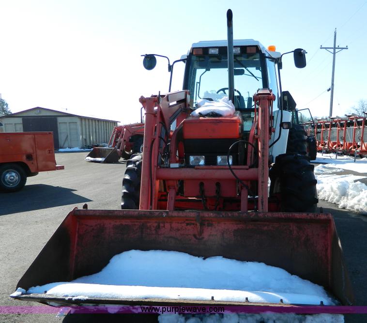 image for item D8784 1998 New Holland 7740SL tractor