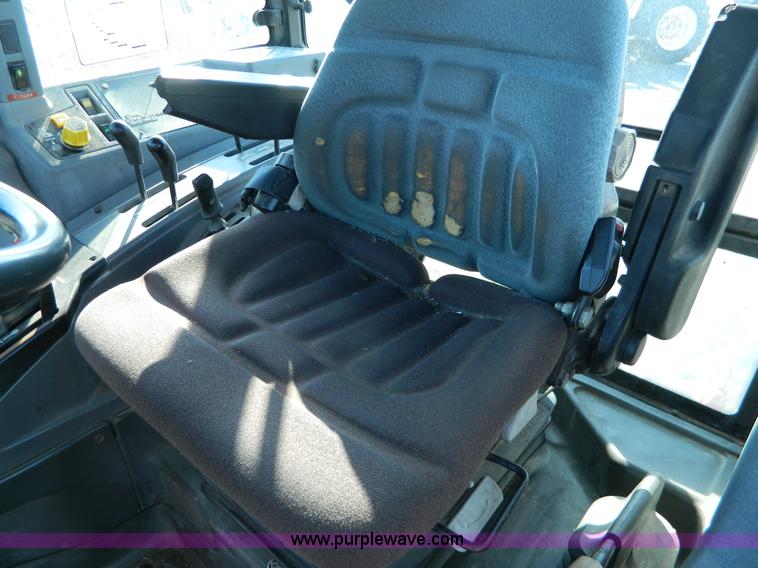 image for item D8784 1998 New Holland 7740SL tractor