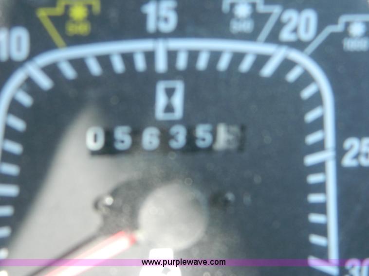 image for item D8784 1998 New Holland 7740SL tractor