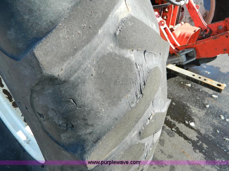 image for item D8784 1998 New Holland 7740SL tractor