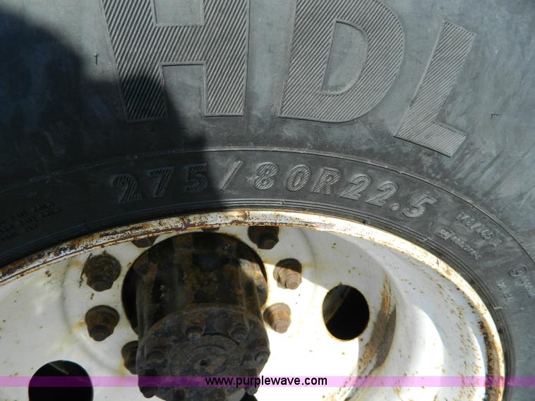 image for item D8785 1999 International 4900 tandem axle dump truck