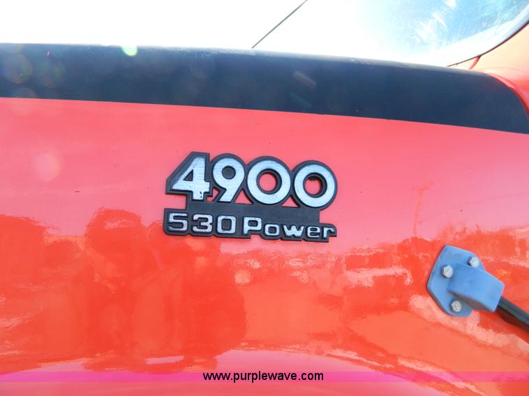 image for item D8785 1999 International 4900 tandem axle dump truck