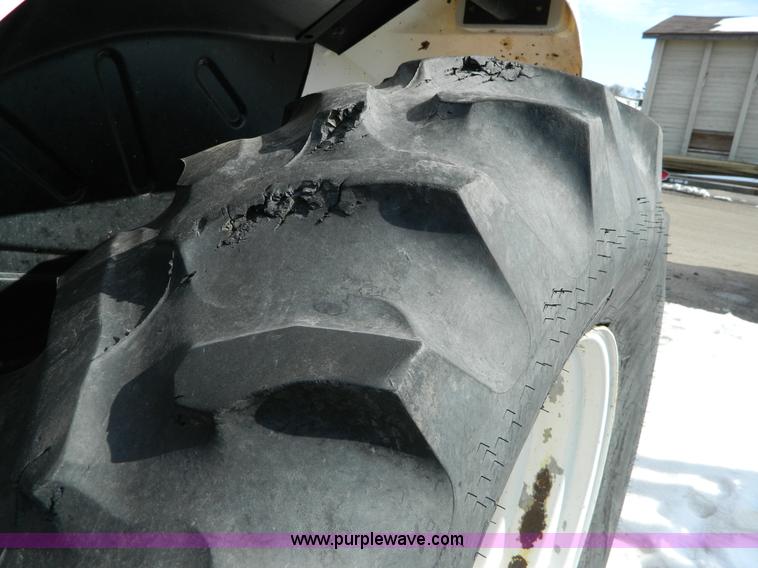 image for item D8788 1998 New Holland 7740SL tractor